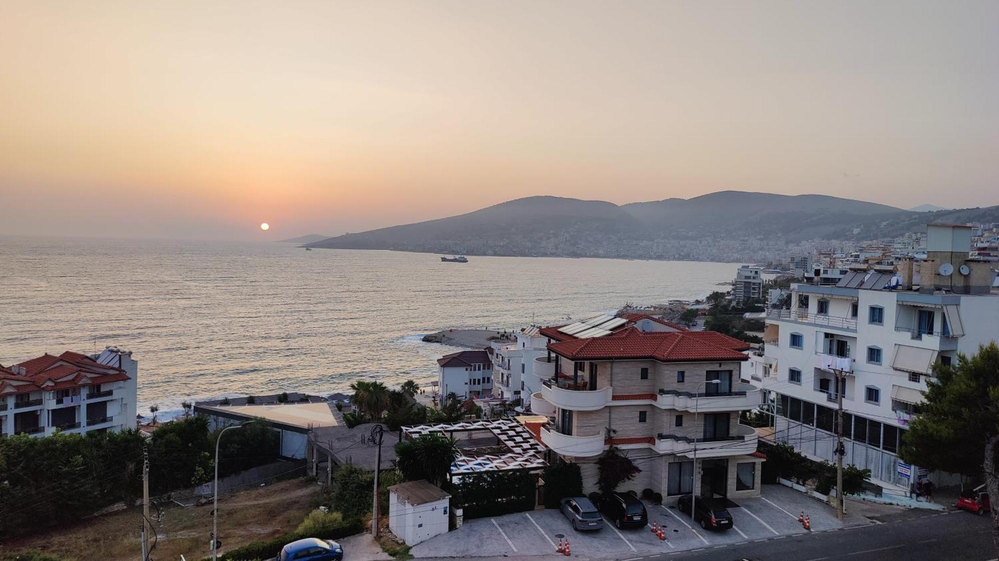 B&g Sarandë