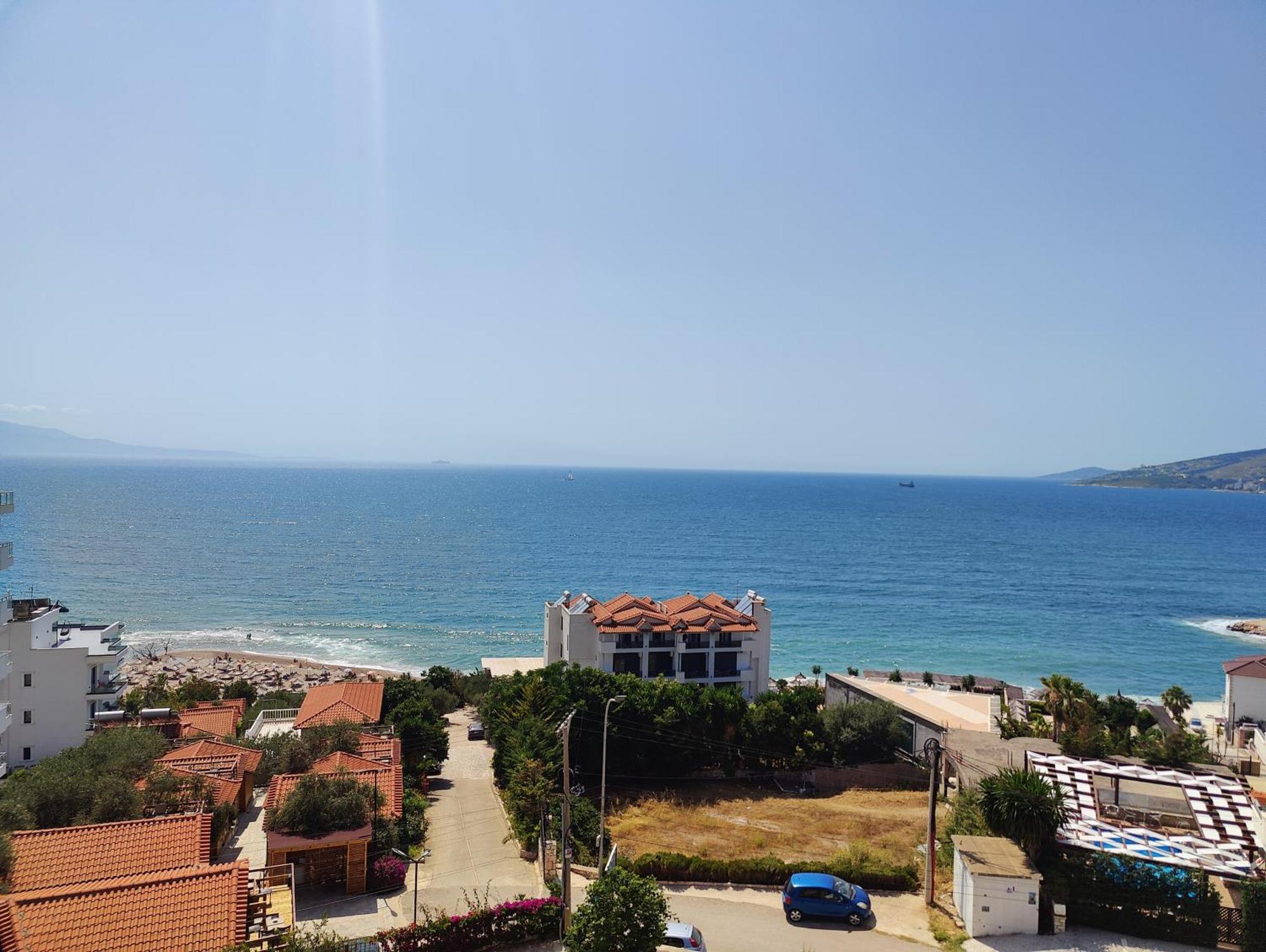 B&g * Sarandë